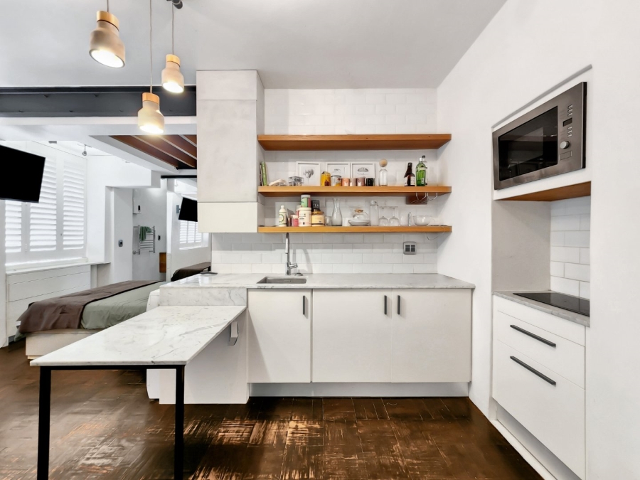 1 Bedroom Property for Sale in Gardens Western Cape
